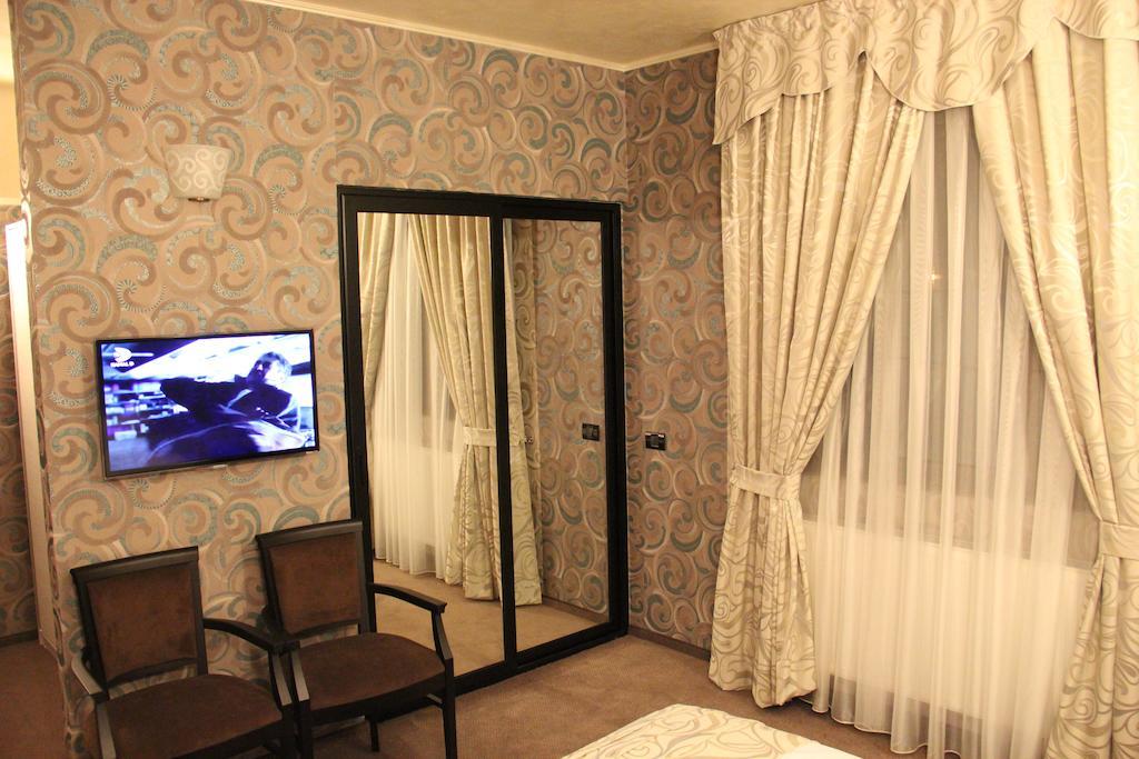 Enigma Pension Târgu Jiu Pokoj fotografie